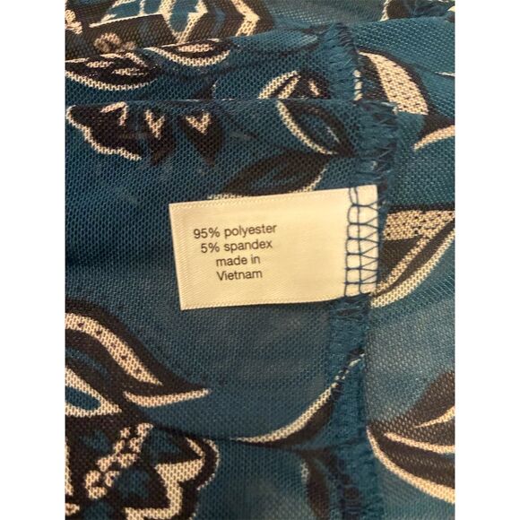 Lane Bryant Women's Plus 18W Blue Floral Blouse Short Sleeve - Picture 6 of 8